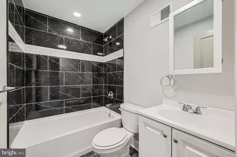 4532 Finney Ave, Baltimore, MD 21215 photo 13