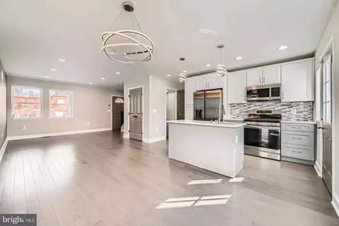 4532 Finney Ave, Baltimore, MD 21215 photo 7