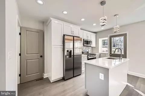 4532 Finney Ave, Baltimore, MD 21215 photo 8