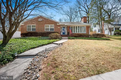 2201 South Rd, Baltimore, MD 21209
