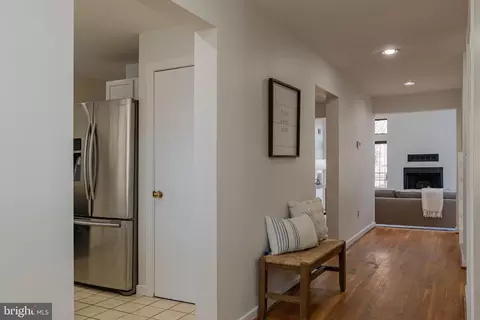 205 Scott St, Baltimore, MD 21230 photo 20