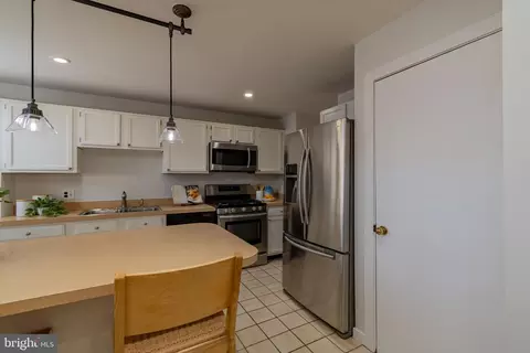 205 Scott St, Baltimore, MD 21230 photo 14