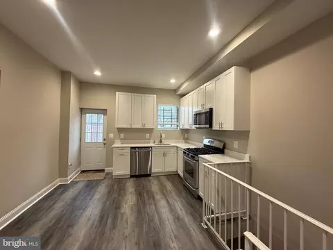 Kitchen - 145 Collins Ave, Baltimore, MD 21229 photo 1 of 4