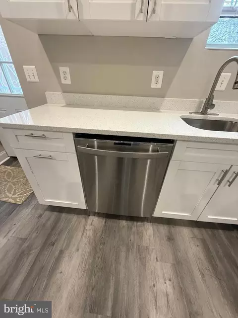 Kitchen - 145 Collins Ave, Baltimore, MD 21229 photo 4 of 4