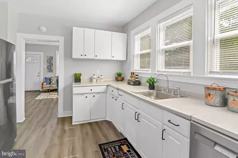930 Bridgeview Rd, Brooklyn, MD 21225 photo 8
