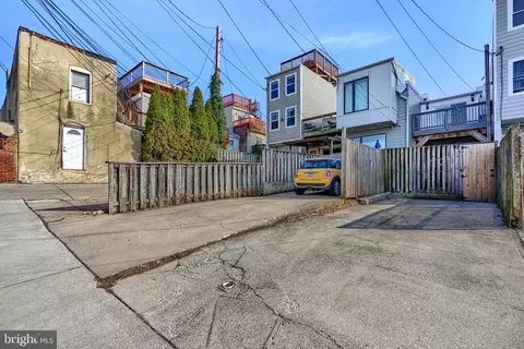 Exterior - 128 E Ostend St, Baltimore, MD 21230 photo 2 of 7