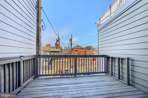 Exterior - 128 E Ostend St, Baltimore, MD 21230 photo 7 of 7