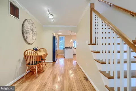 Entry Way - 128 E Ostend St, Baltimore, MD 21230 photo 1 of 2