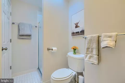 Bath - 128 E Ostend St, Baltimore, MD 21230 photo 4 of 4