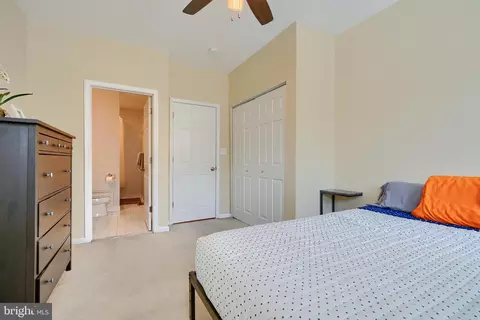 Bedroom - 128 E Ostend St, Baltimore, MD 21230 photo 3 of 3