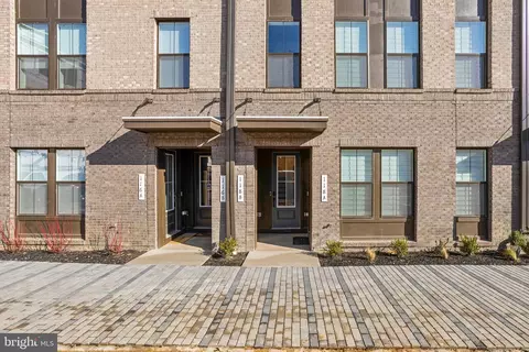 118 Locke St Mews # B, Baltimore, MD 21230