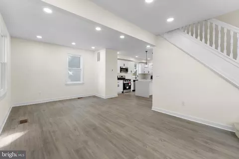 Living - 509 Mccabe Ave, Baltimore, MD 21212 photo 1 of 1