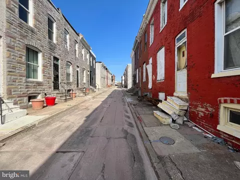 1815 N Chapel St, Baltimore, MD 21213 photo 3