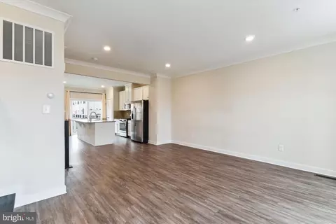 1805 E Chase St, Baltimore, MD 21213 photo 16