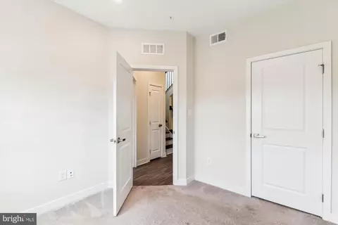 1805 E Chase St, Baltimore, MD 21213 photo 23