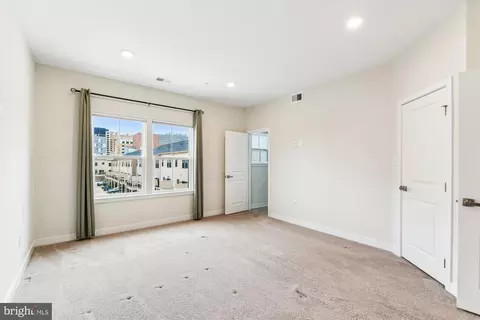 1805 E Chase St, Baltimore, MD 21213 photo 18