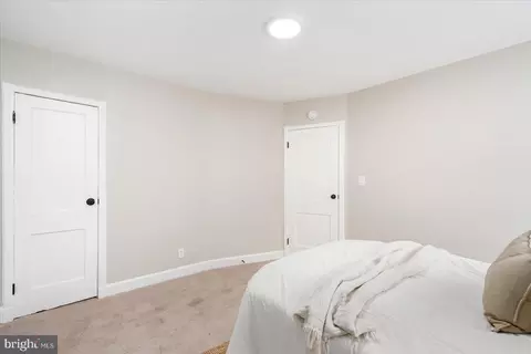 Bedroom - 732 Whitmore Ave, Baltimore, MD 21216 photo 3 of 9