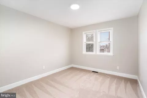 Bedroom - 732 Whitmore Ave, Baltimore, MD 21216 photo 5 of 9