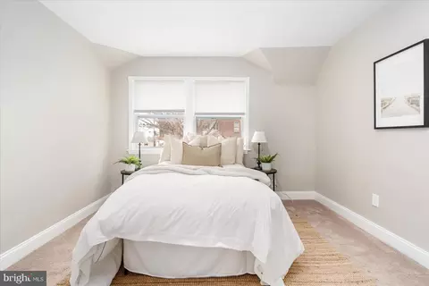 Bedroom - 732 Whitmore Ave, Baltimore, MD 21216 photo 2 of 9