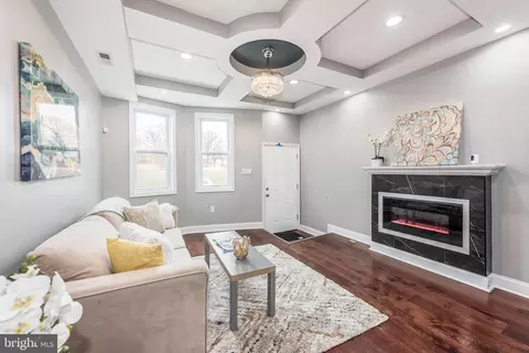 Living - 2215 E Preston St, Baltimore, MD 21213 photo 2 of 3