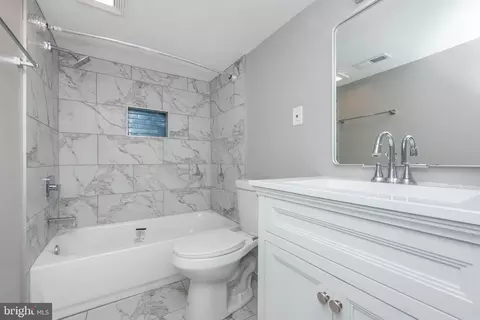Bath - 2215 E Preston St, Baltimore, MD 21213 photo 4 of 4