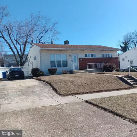 6217 Mcclean Blvd, Baltimore, MD 21214 photo 2