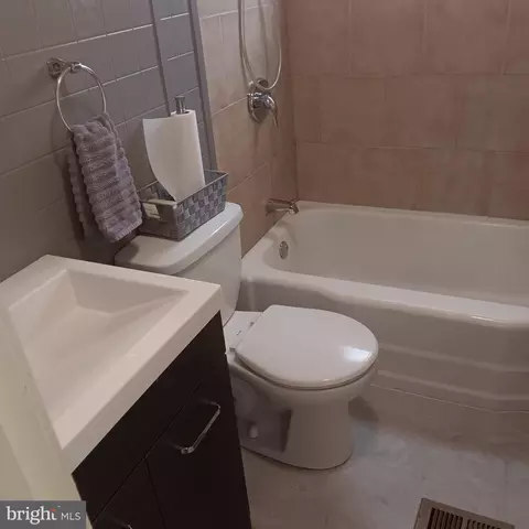 6217 Mcclean Blvd, Baltimore, MD 21214 photo 27