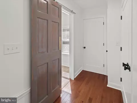 Entry Way - 1104 S Clinton St, Baltimore, MD 21224 photo 2 of 3