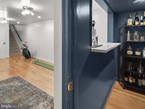 Entry Way - 1104 S Clinton St, Baltimore, MD 21224 photo 3 of 3