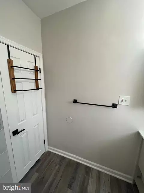 418 Denison St, Baltimore, MD 21229 photo 42