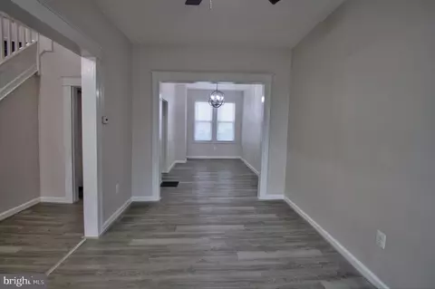 418 Denison St, Baltimore, MD 21229 photo 8