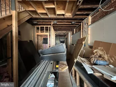 Entry Way - 1934 W North Ave, Baltimore, MD 21217 photo 2 of 8