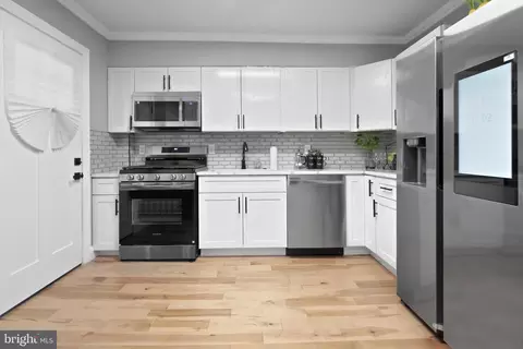 2137 Koko Ln, Baltimore, MD 21216 photo 8