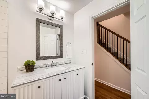 Other - 804 S Bond St, Baltimore, MD 21231 photo 5 of 8