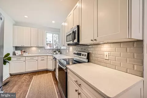 Kitchen - 804 S Bond St, Baltimore, MD 21231 photo 7 of 7