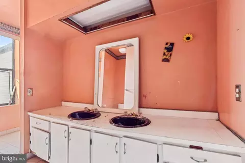 2333 Eutaw Pl, Baltimore, MD 21217 photo 30