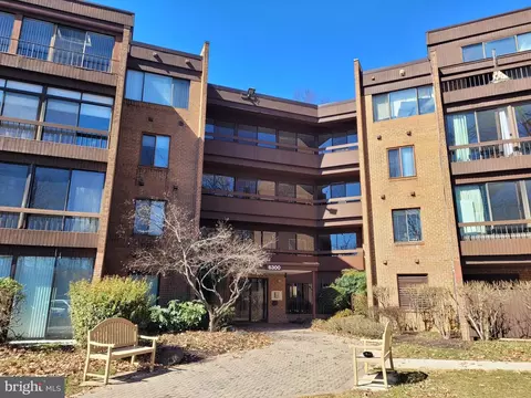 6300 Red Cedar Pl #309, Baltimore, MD 21209