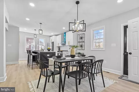 Dining - 4508 Arabia Ave, Baltimore, MD 21214 photo 3 of 3