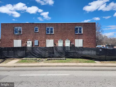 3802 Potee St, Baltimore, MD 21225