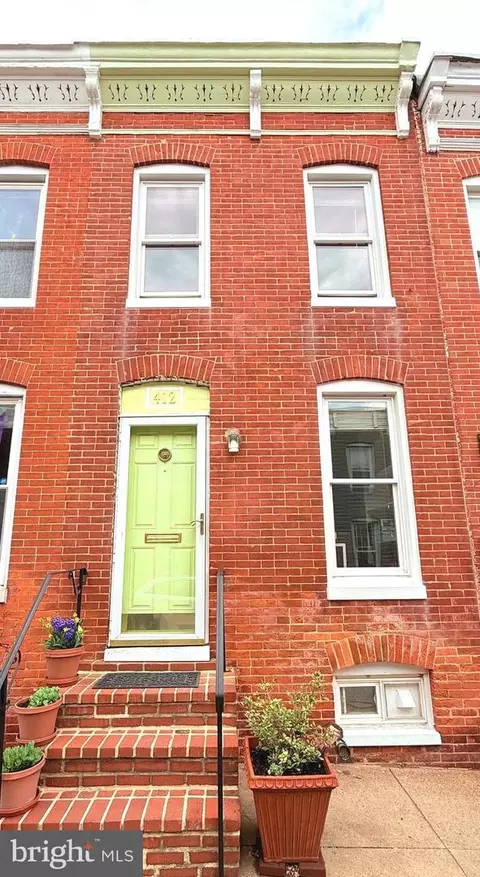412 Sanders St, Baltimore, MD 21230