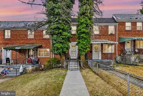 517 Random Rd, Baltimore, MD 21229