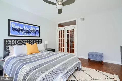 Bedroom - 2214 E Lombard St E, Baltimore, MD 21231 photo 5 of 5