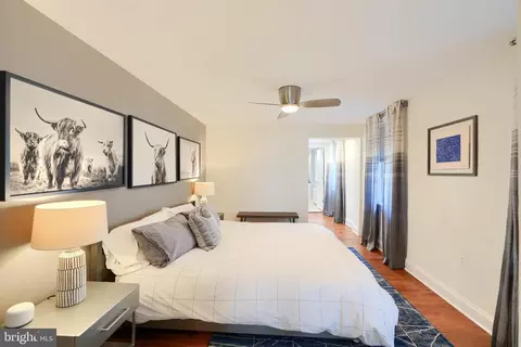 Bedroom - 2214 E Lombard St E, Baltimore, MD 21231 photo 1 of 5