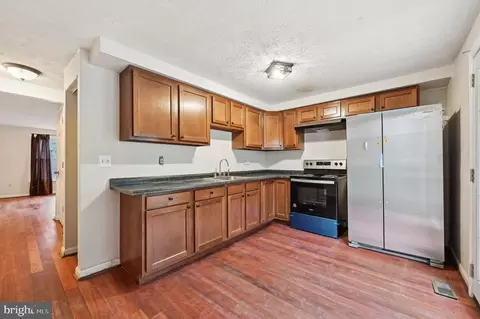 Kitchen - 1113 Argyle Ave, Baltimore, MD 21201 photo 1 of 2