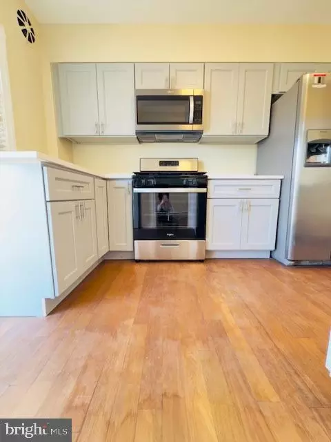 Entry Way - 3709 Monterey Rd, Baltimore, MD 21218 photo 4 of 8