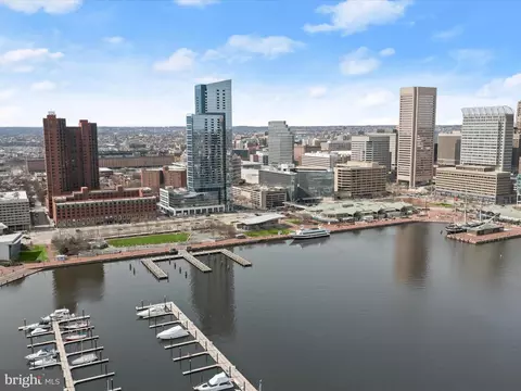 View/Area - 10 E Lee St #2206, Baltimore, MD 21202 photo 15 of 21