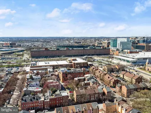 View/Area - 10 E Lee St #2206, Baltimore, MD 21202 photo 6 of 21