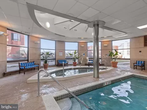 Exterior - 10 E Lee St #2206, Baltimore, MD 21202 photo 3 of 10