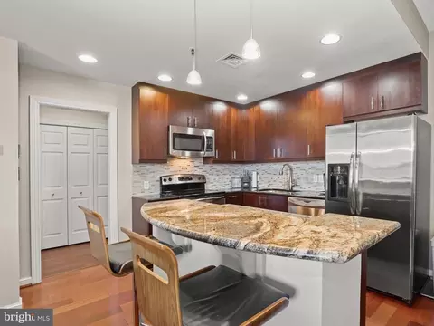 Kitchen - 10 E Lee St #2206, Baltimore, MD 21202 photo 5 of 6