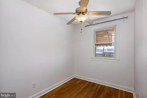 Bedroom - 4242 Elsa Ter, Baltimore, MD 21211 photo 3 of 4